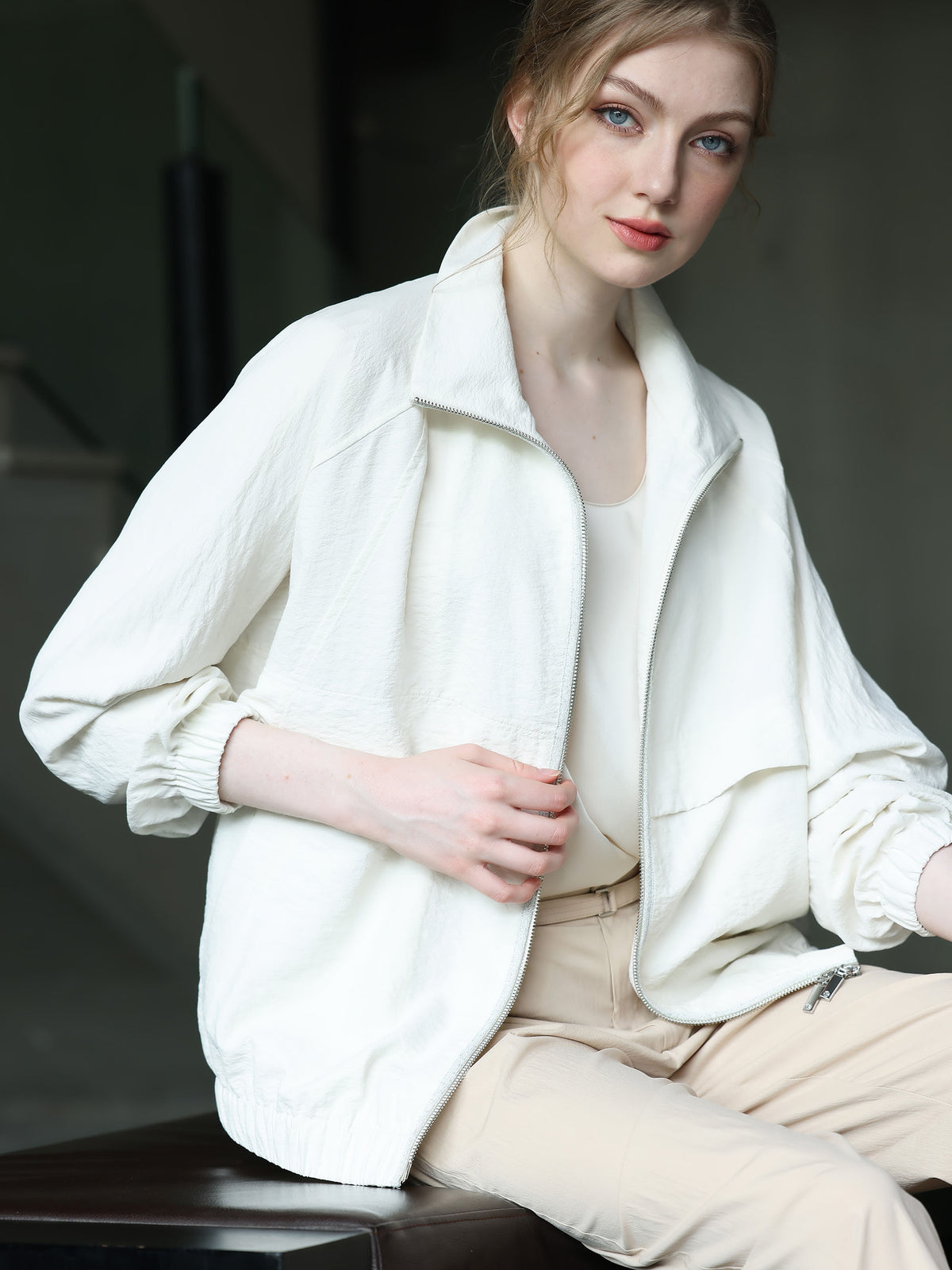 OVERSIZED DROPPED SHOULDER EFFORTLESS JACKET