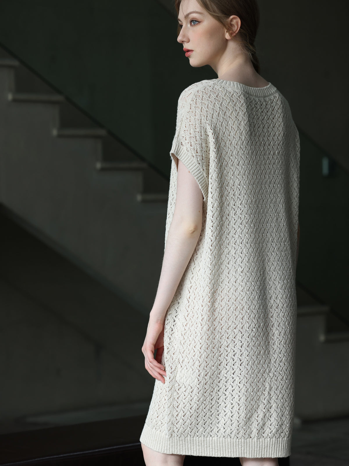 OPEN KNIT CREW NECK DRESS