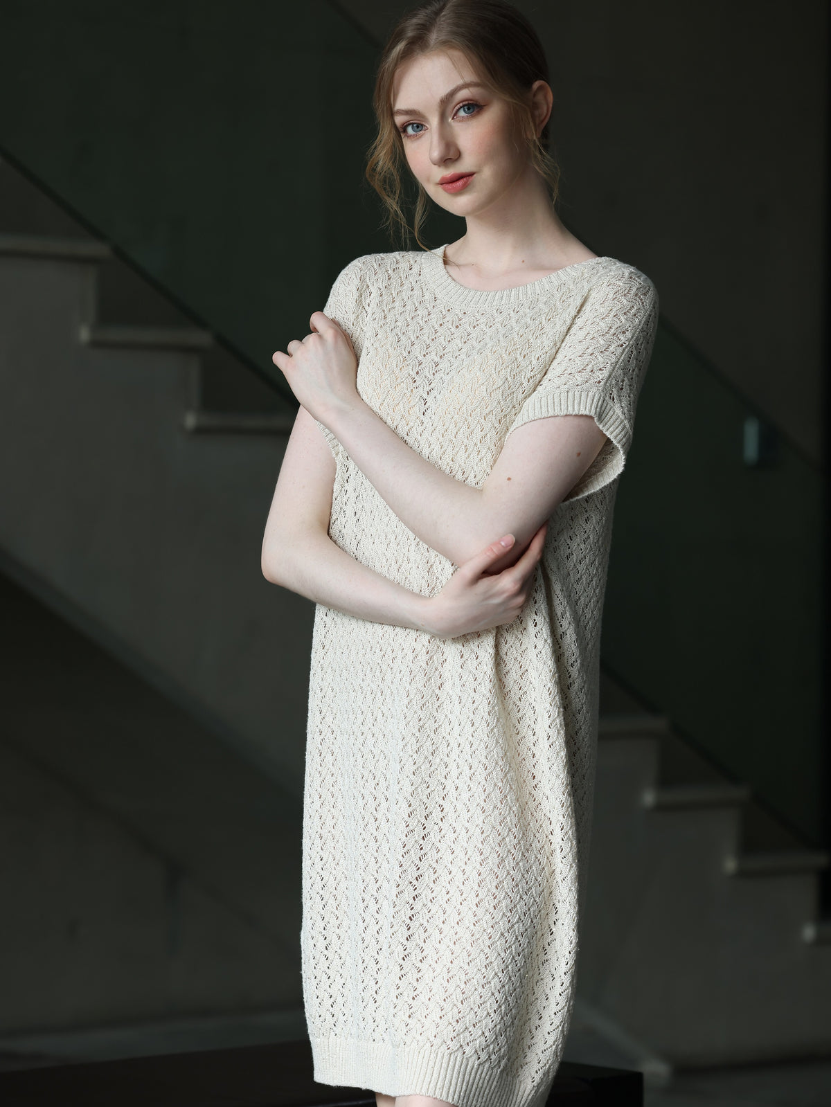 OPEN KNIT CREW NECK DRESS