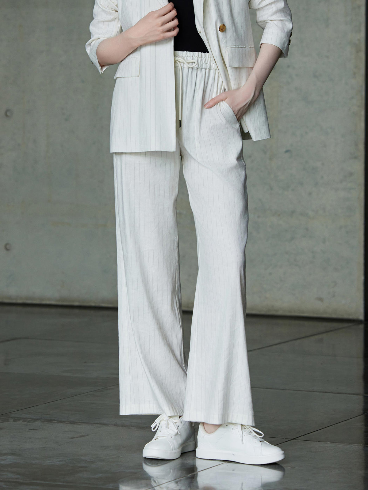 PINSTRIPED LINEN ELASTIC WAIST SUIT PANTS