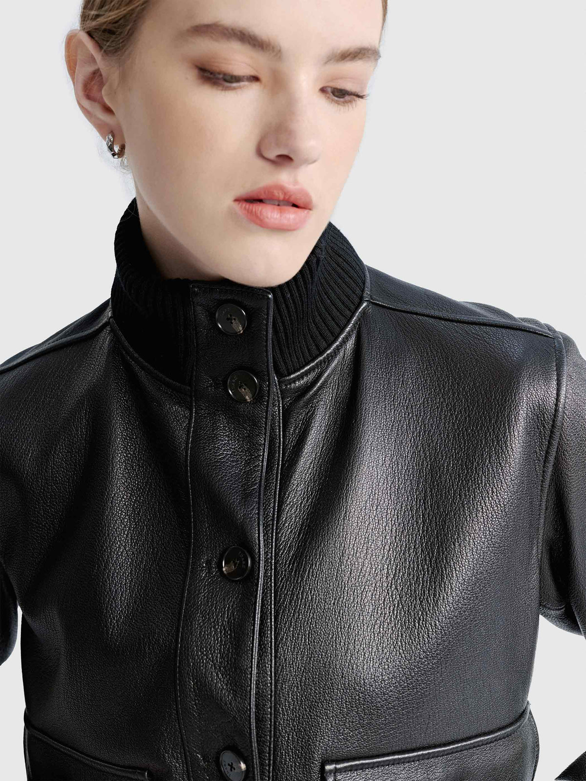 LEATHER BOMBER JACKET