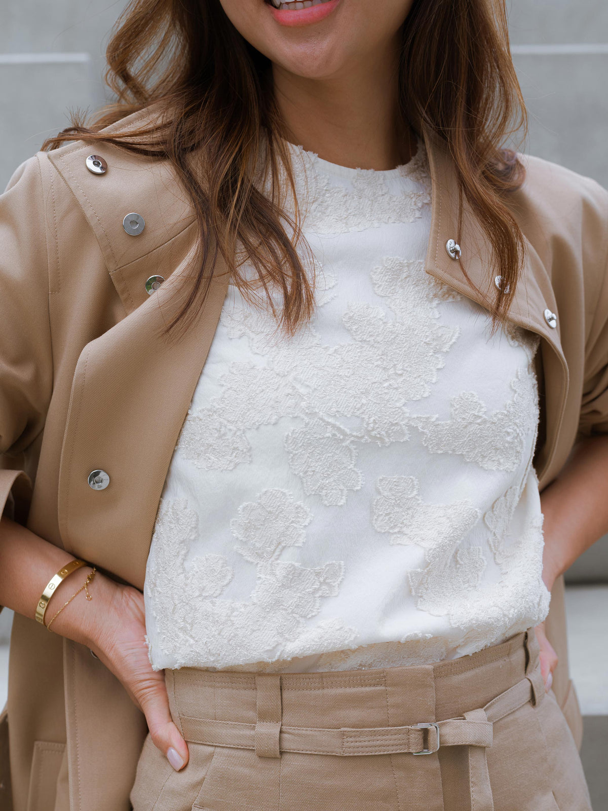 FLORAL JACQUARD BLOUSE