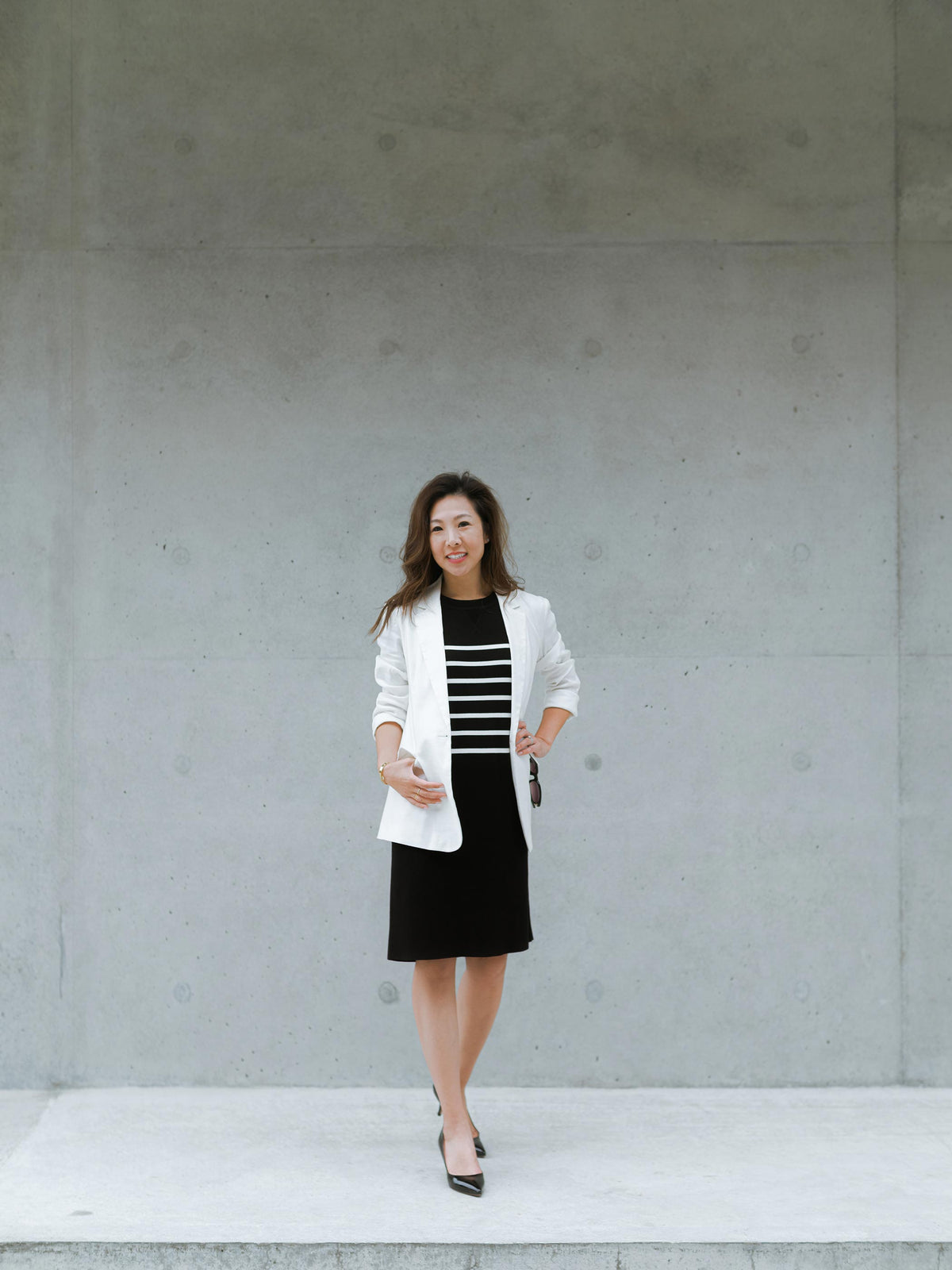 CREW NECK STRIPED KNIT DRESS