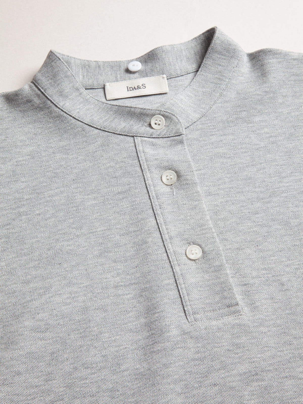 POLO TEE W/ DETACHABLE COLLAR